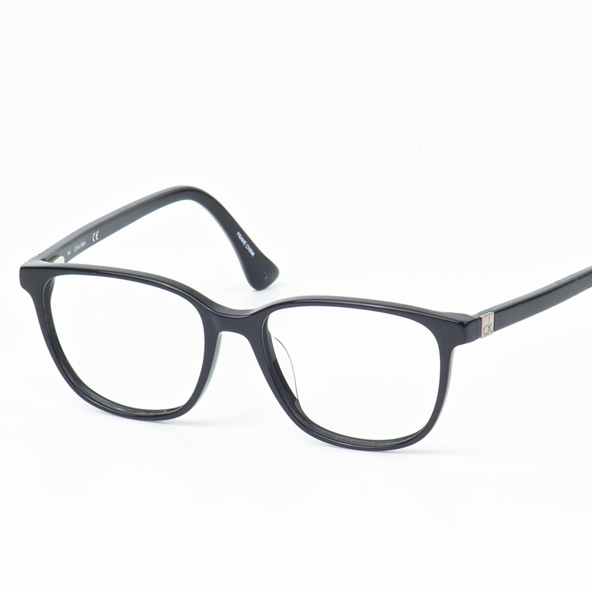 Calvin Klein Eyeglasses Model 5885 Colour 001